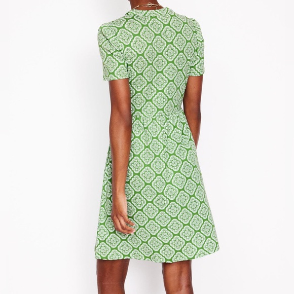 NWT Boden Naomi Short Sleeve paradise green botanic blush size 2R - Picture 2 of 7